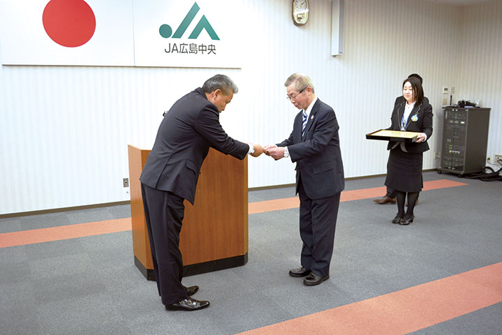 JAが３団体に寄付