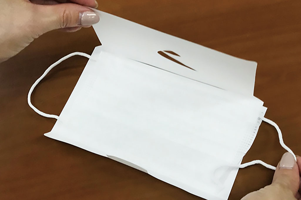 ココ置きマスクホルダー