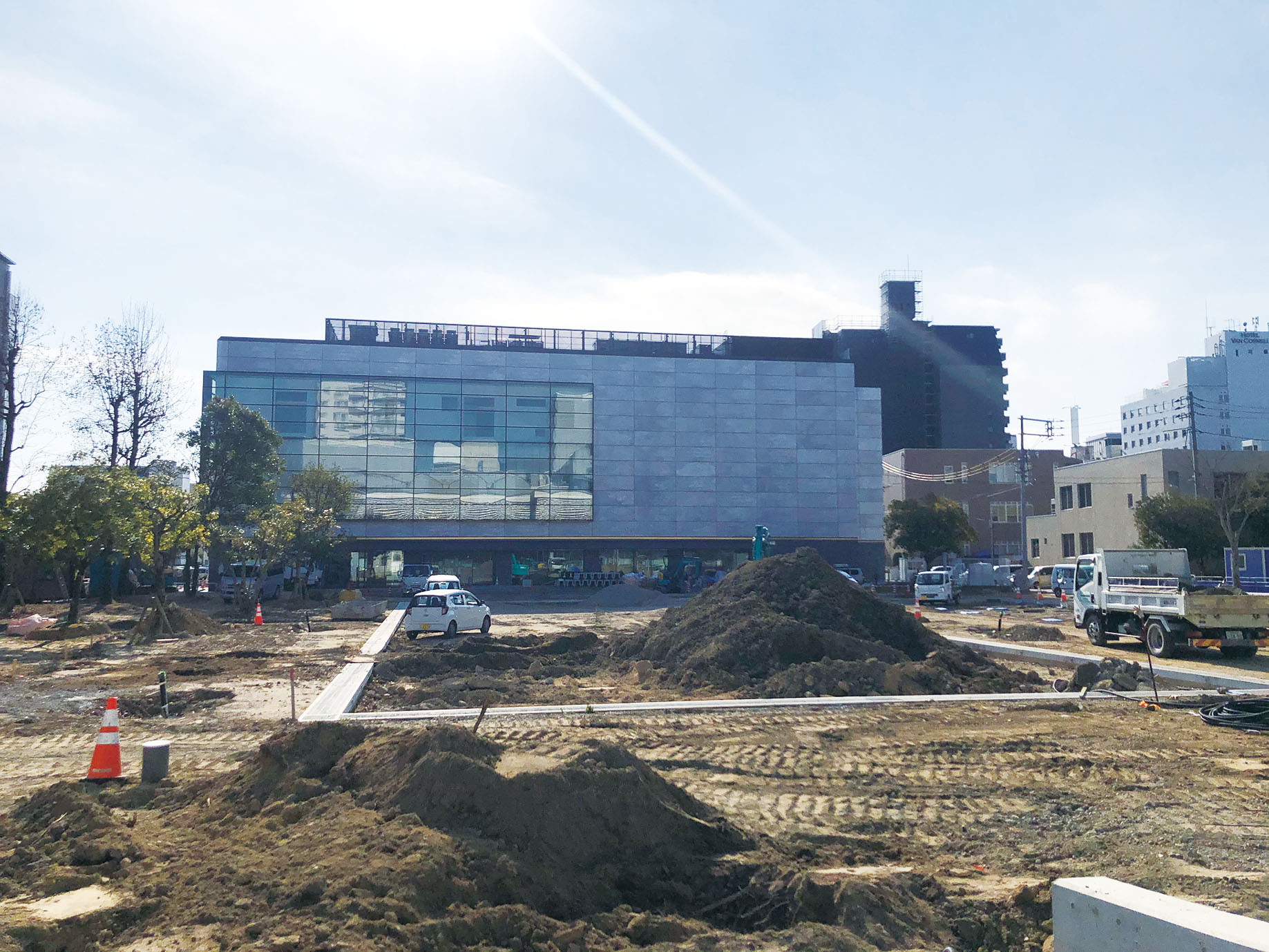 新東広島市立美術館特別企画