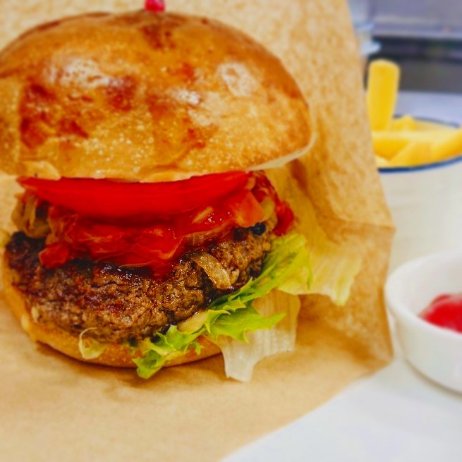 マルジュウ　ハンバーガー