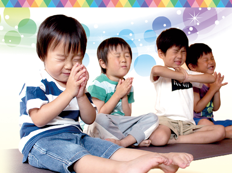 スーリア_キッズヨーガ