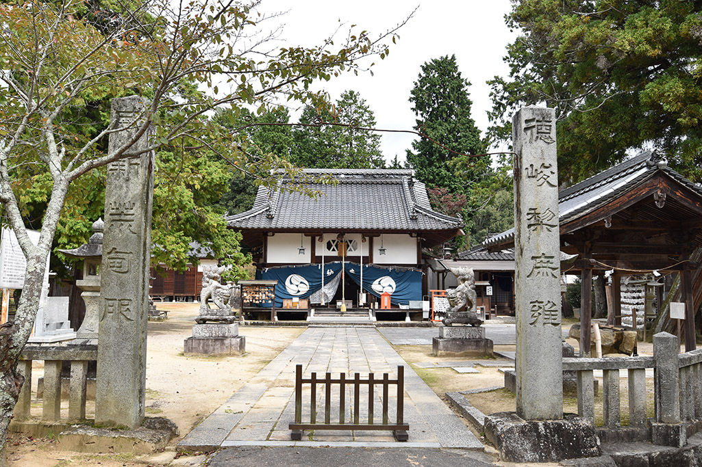 新宮神社本殿