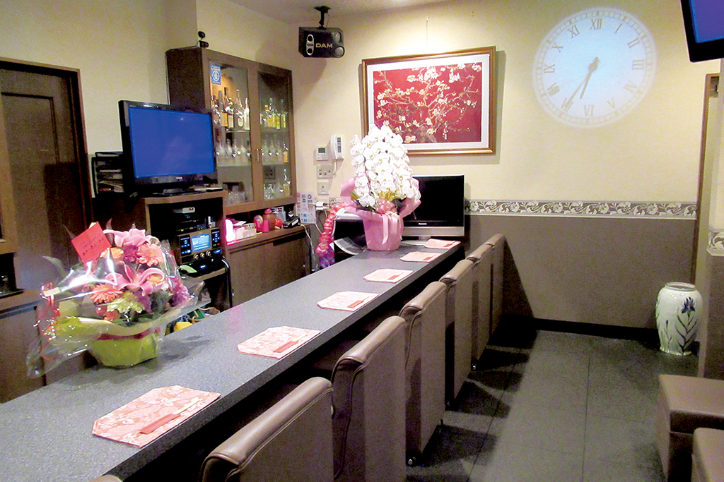 ラウンジCoCo内装写真