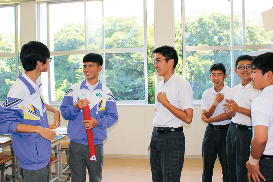 【河内中学校3年生】台湾の高校生と英語で交流 東広島デジタル