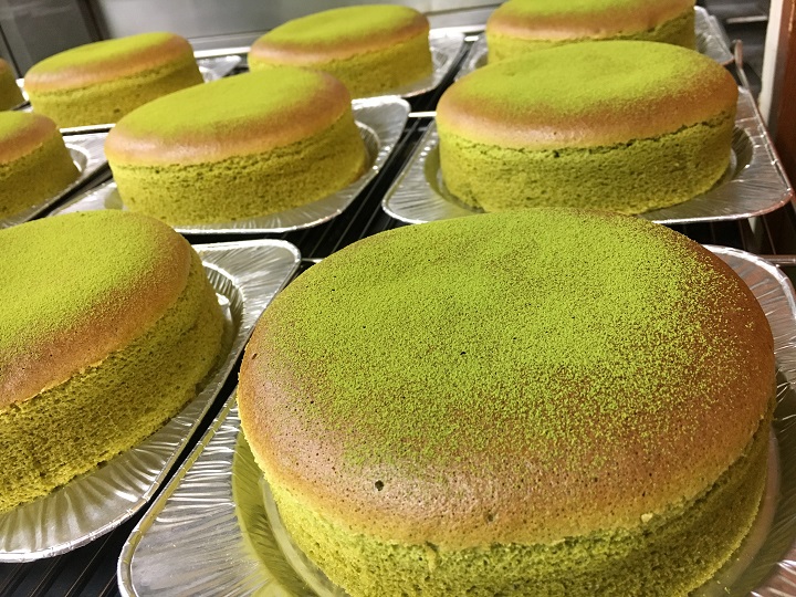 アドマーニ　抹茶スフレ