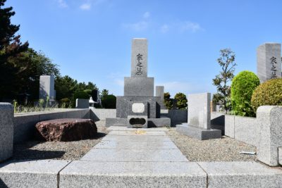 墓地をつくるには