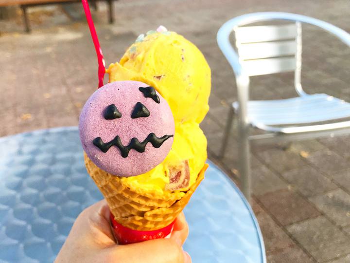 道の駅湖畔の里のココプラスハロウィンジェラート2