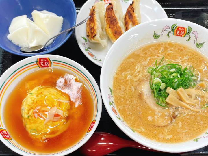 餃子の王将西条店のサムネイル