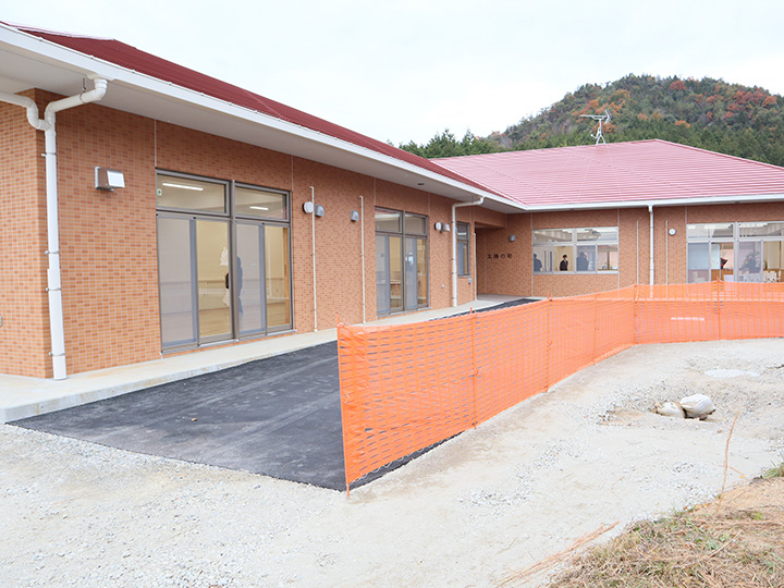 「太陽の町共同体」の新施設が完成