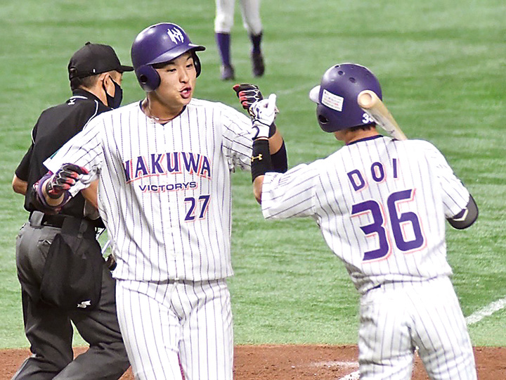 伯和ビクトリーズ