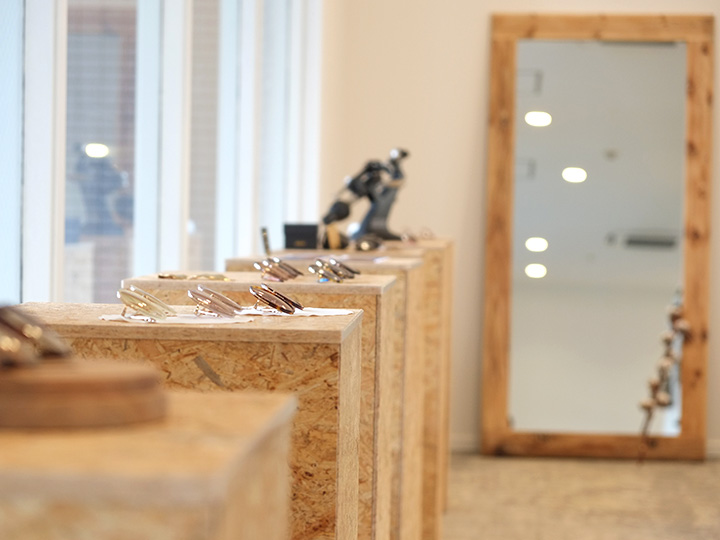 calmカームのサムネイル