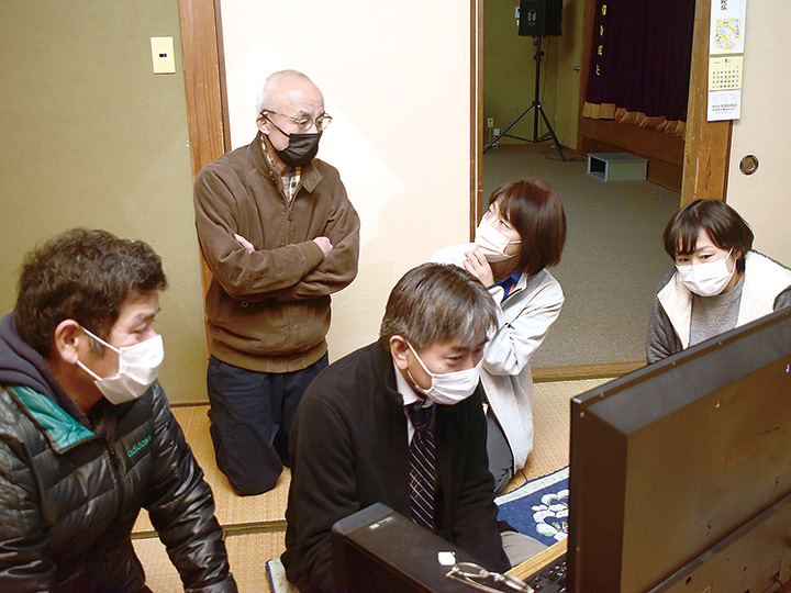 閉校記念誌編集委員会のメンバー