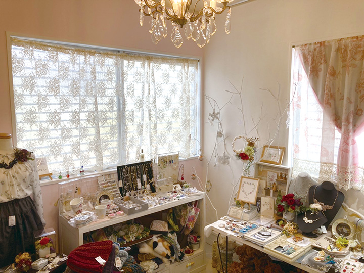 アリトイチゴ雑貨店2