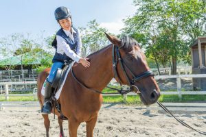 乗馬クラブクレイン東広島女性と馬