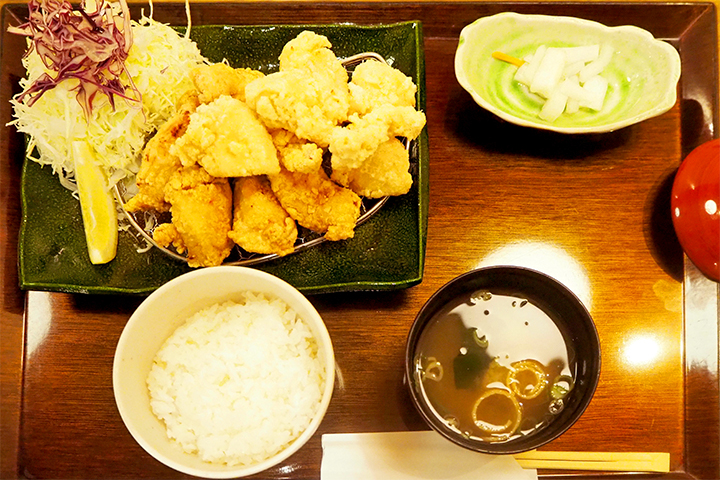 どんと東広島店のどんカラ定食