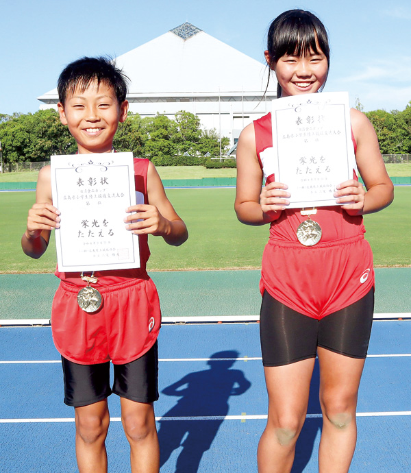 8月20日の全国大会に出場する大繁君(左)と中澤さん(撮影・山北)