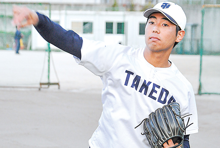 ソフトバンクから育成指名を受けた内野選手（撮影・日川）