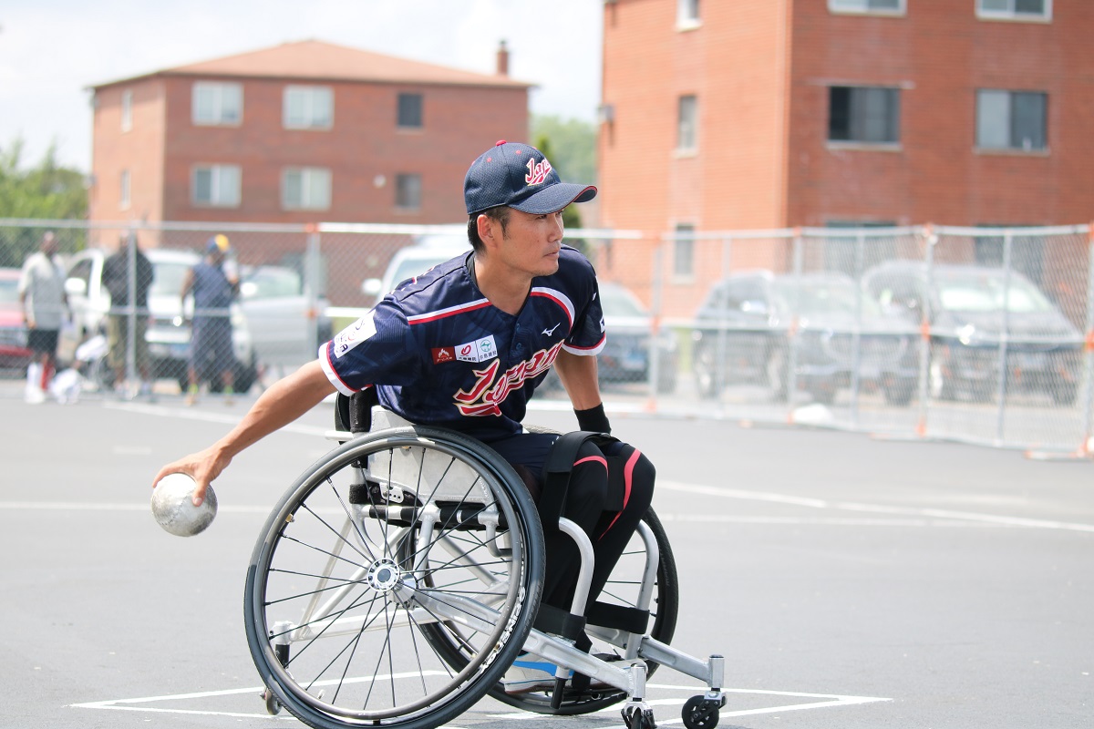車椅子ソフトボールの江南さん