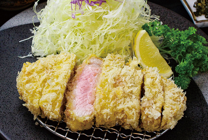石見ポークを使用した「とく」の白とんかつ（提供写真）