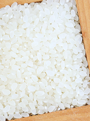 コシヒカリなどと比べ、粒の張りがよく大きいにこまる。炊き上がりは、しっかりとした米粒感があり、かむほどに甘い