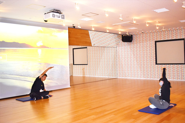 ホリデイスポーツクラブ