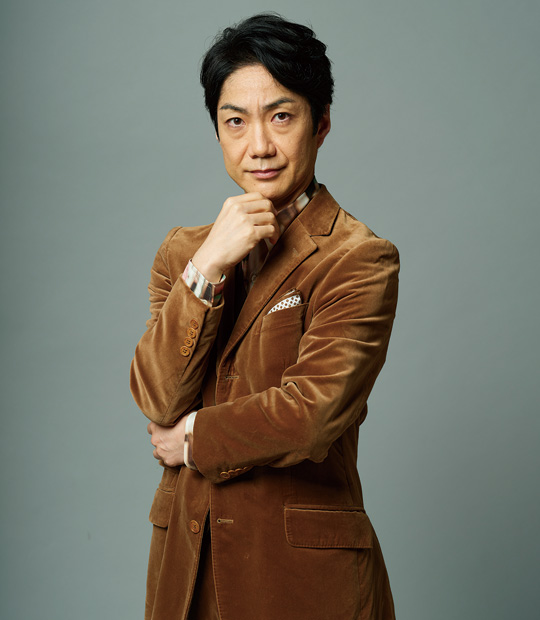 演出・出演：野村萬斎