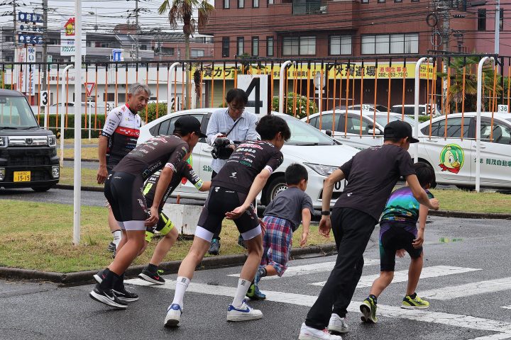 元F1レーサーの片山右京さんが主催のチャレンジスクール