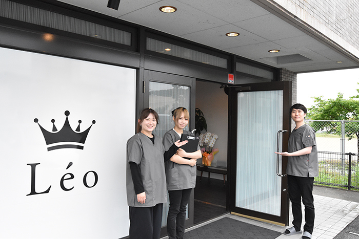 元気で笑顔が素敵なスタッフがお出迎え