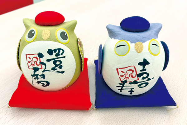 ちぎり和紙長寿の祝いふくろう（全5色）　各2,750円