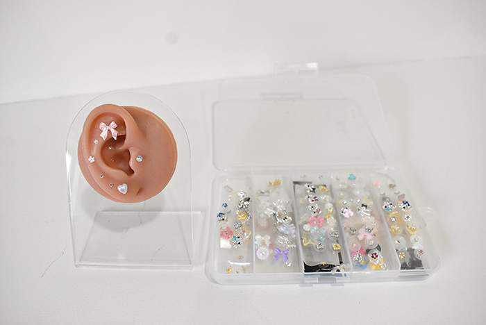 耳つぼジュエリー