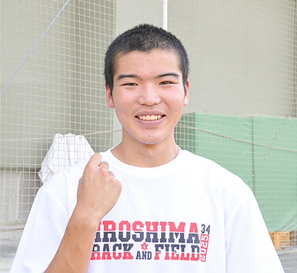 県立広島高の小早川智之選手（400メートル障害）