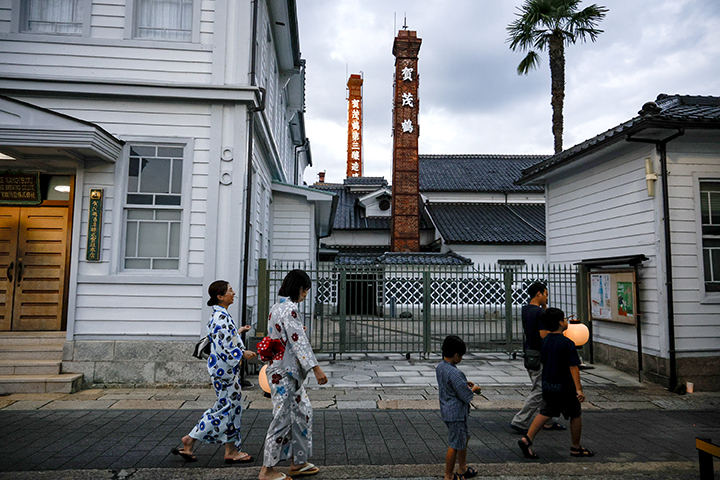 あかりの散歩道2509_赤レンガ煙突