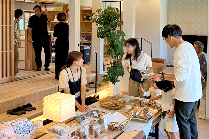 2510マエダハウジングサムネ02