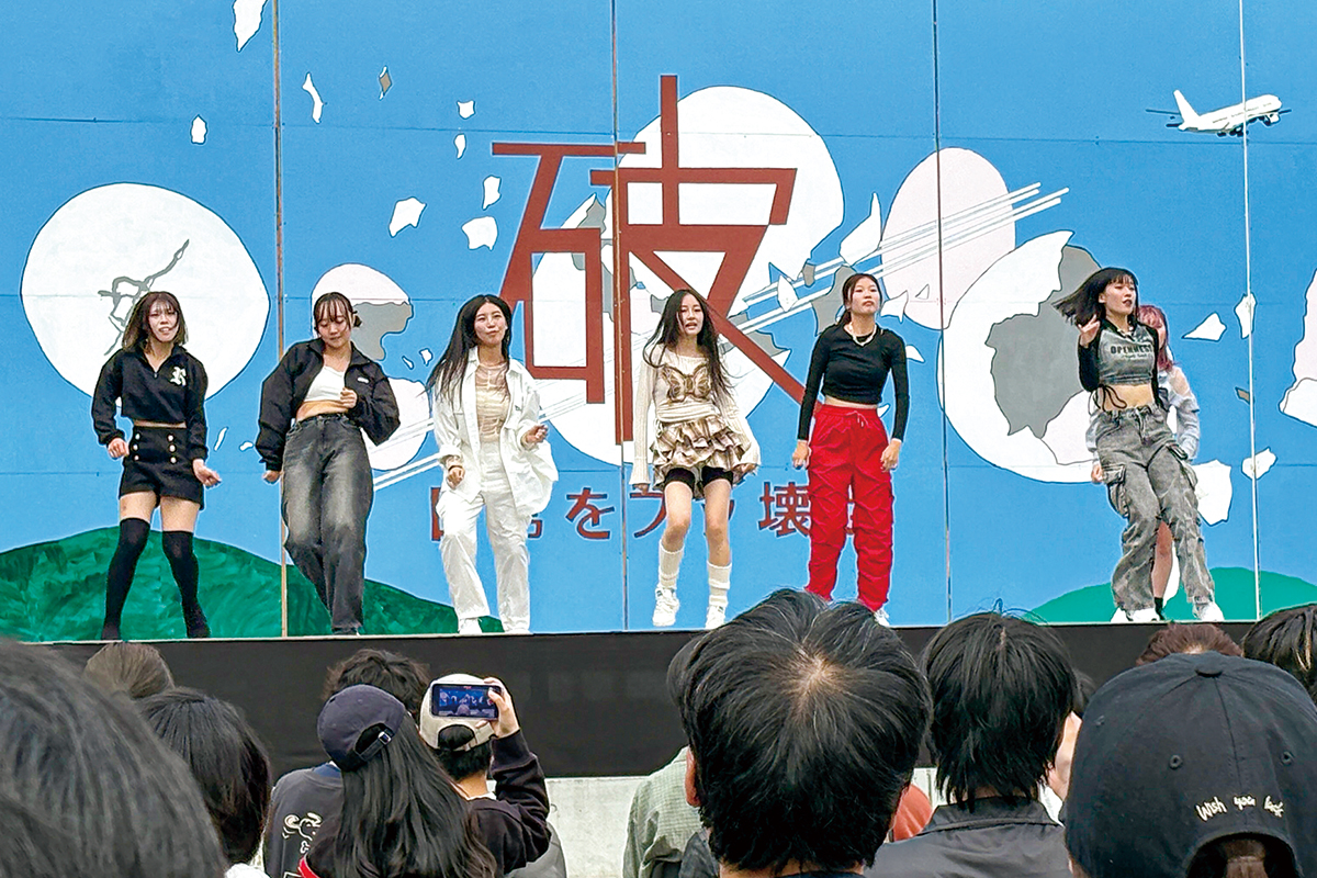 花火も上がる! 近畿大学工学部の「第67回うめの辺祭」