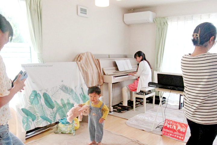 ピアノ教室かわさき301