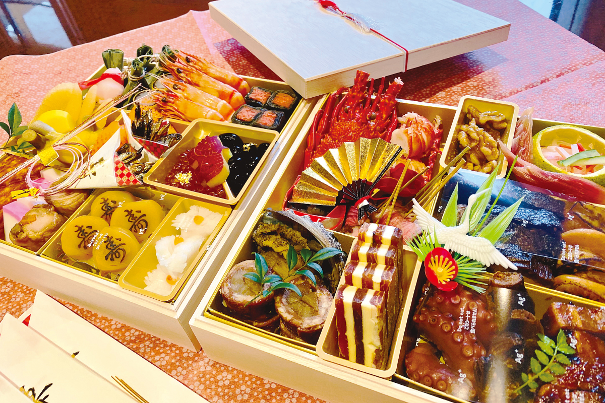 旬の味わいを詰め込んだ上品なおせち「割烹 掬水」