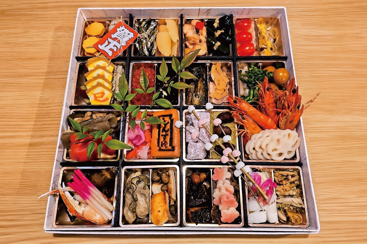 贅沢食材を盛り込んだ本格おせち「くぼまち 割烹 しんすけ」