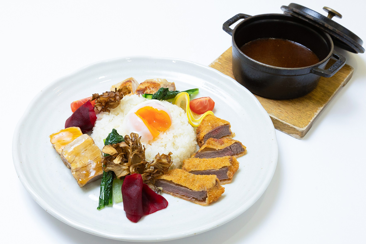 小谷SAのカレーが中国地区大会で準グランプリ 西イチグルメ決定戦2025 SA・PA肉万博