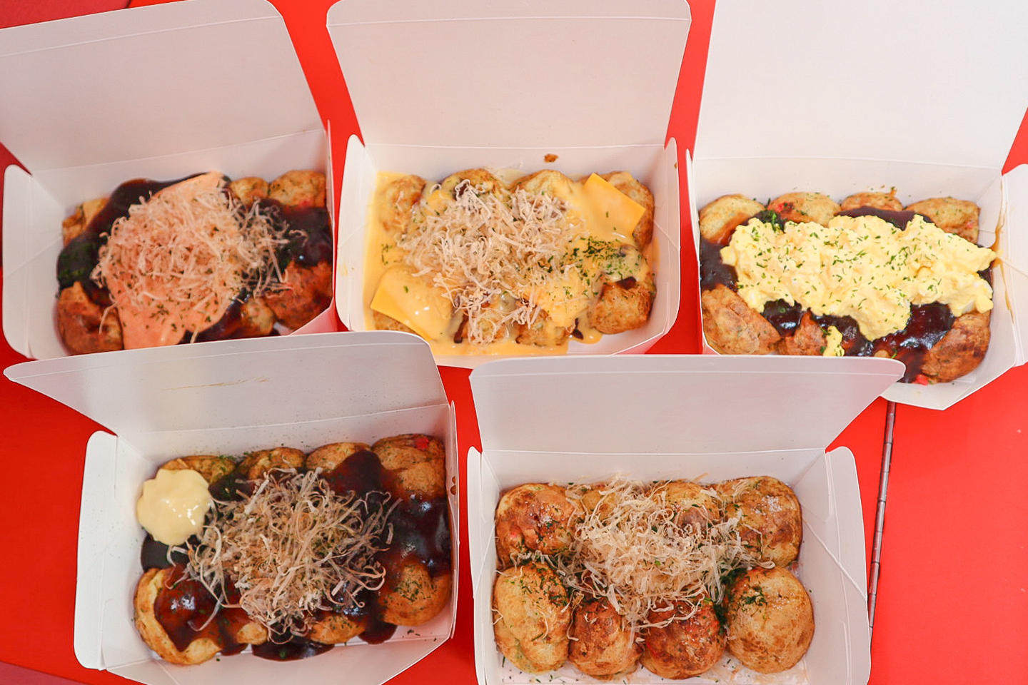 なかよし屋の5種類のたこ焼き、えび焼き