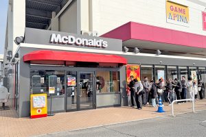 2603マクド学園店_店外写真